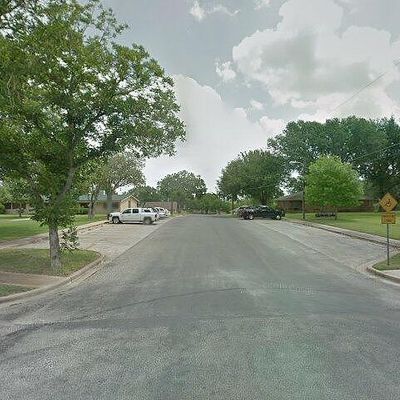 N Avenue B, Shiner, TX 77984