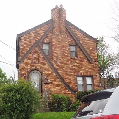 10 E Woodford Ave, Pittsburgh, PA 15210