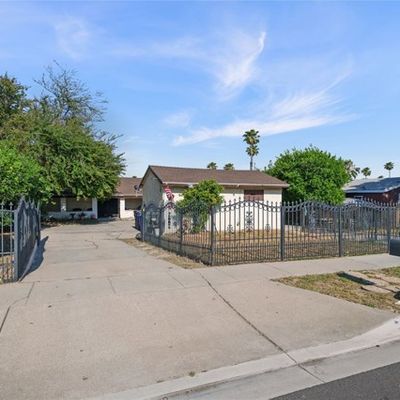 1005 S Riverside Ave, Rialto, CA 92376