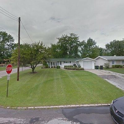 9172 Coventry Dr, Northfield, OH 44067