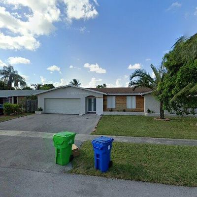 9551 Nw 24 Th Ct, Sunrise, FL 33322