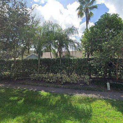 9801 Nw 54 Th Pl, Coral Springs, FL 33076