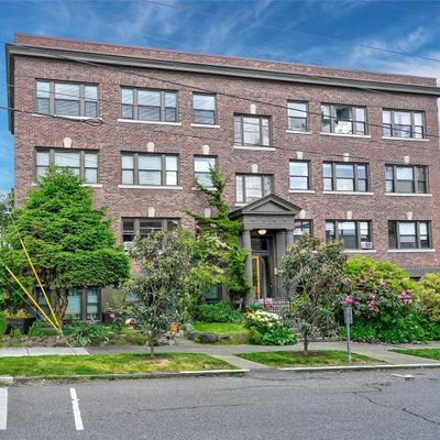 1136 13th Avenue Unit 101, Seattle, WA 98122