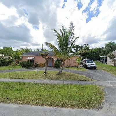 1150 Ne 142 Nd St, North Miami, FL 33161