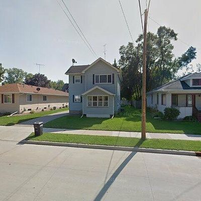 117 E New York Ave, Oshkosh, WI 54901