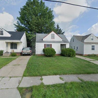 11909 Hastings Rd, Cleveland, OH 44125