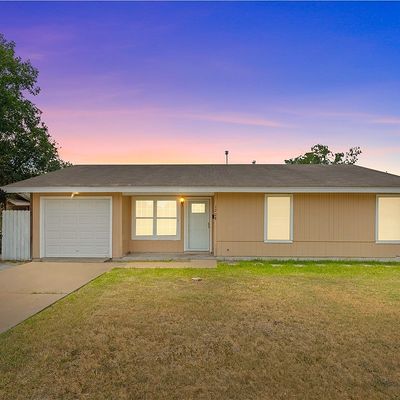 1208 W 2 Nd St, Alice, TX 78332