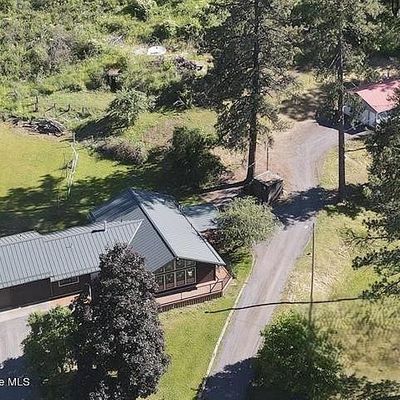 121 Valley View Ln, Kamiah, ID 83536