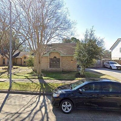 12103 Hedgedown Dr, Houston, TX 77065