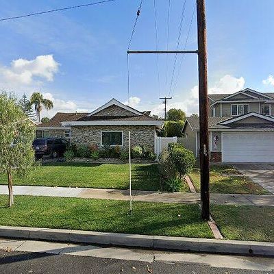 12182 Pine St, Los Alamitos, CA 90720