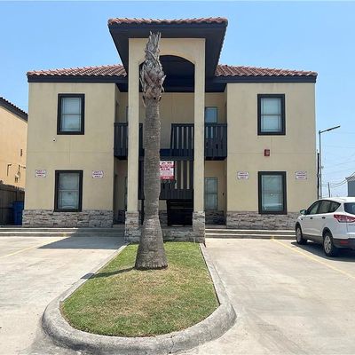 105 E Pike St #2, South Padre Island, TX 78597