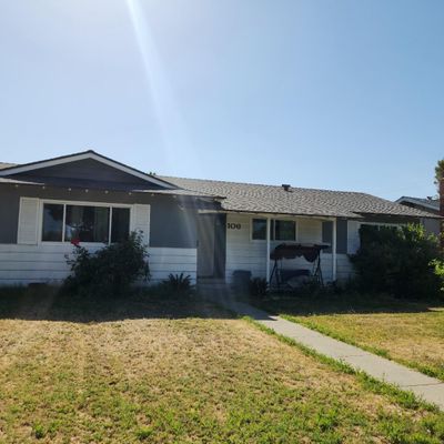 106 S Joaquin St, Coalinga, CA 93210