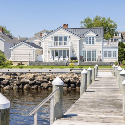 11 Hancox St, Stonington, CT 06378