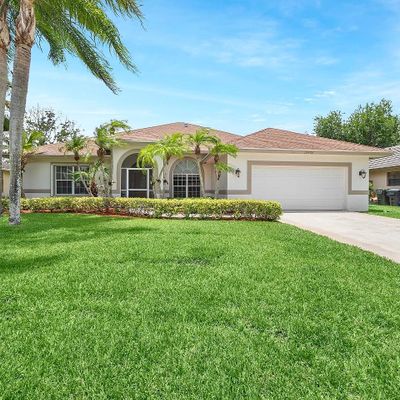 13935 Geranium Pl, Wellington, FL 33414