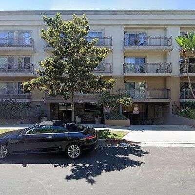 141 S Clark Dr #404, West Hollywood, CA 90048