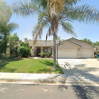 1415 N Kady Dr, Reedley, CA 93654