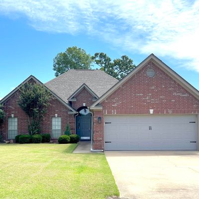 145 Sancerre Dr, Maumelle, AR 72113