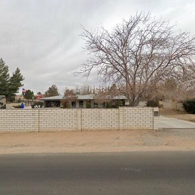 14736 Rincon Rd, Apple Valley, CA 92307