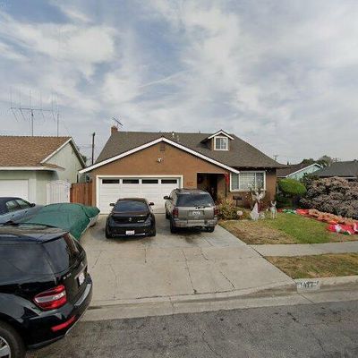 1477 E Bach St, Carson, CA 90745