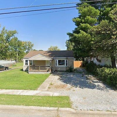 1509 W Oak St, Herrin, IL 62948