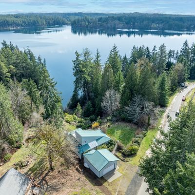 151 E Robbins Rd, Grapeview, WA 98546