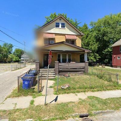 12619 Iowa Ave, Cleveland, OH 44108