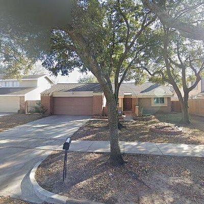 12719 Braewood Glen Ln, Houston, TX 77072