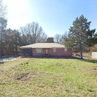 1330 Plainview Rd, Henderson, TN 38340