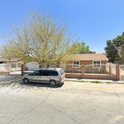 17800 Highacres Ave, Palmdale, CA 93591