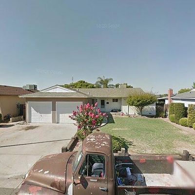 180 W Swift Ave, Clovis, CA 93612