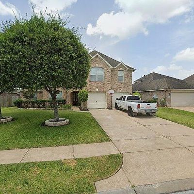 1806 Brinton Spring Ln, Pearland, TX 77581