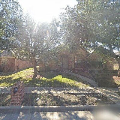 1823 Migratory Ln, Frisco, TX 75033