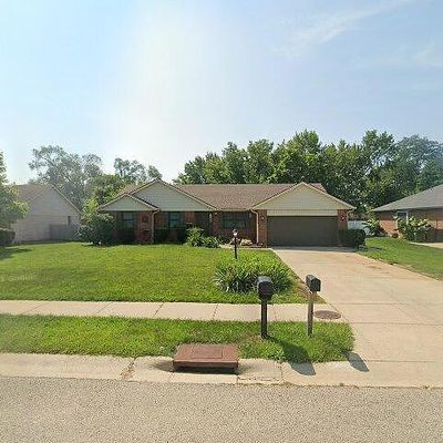 190 Earnhart Dr, Franklin, OH 45005