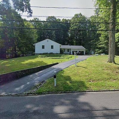 16 Old Chimney Rd, Randolph, NJ 07869