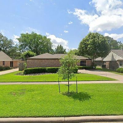 16434 Brookvilla Dr, Houston, TX 77059