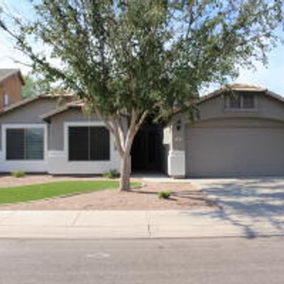 166 E Clairidge Dr, San Tan Valley, AZ 85143