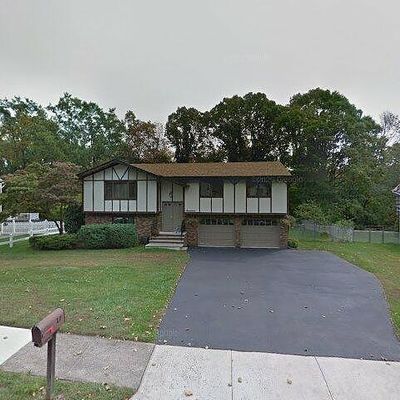 17 Notchwood Rd, Butler, NJ 07405