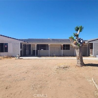 21045 Standing Rock Ave, Apple Valley, CA 92307