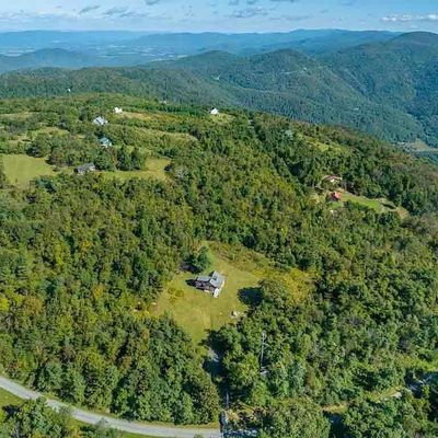 2106 Flattop Mountain Rd, Free Union, VA 22940