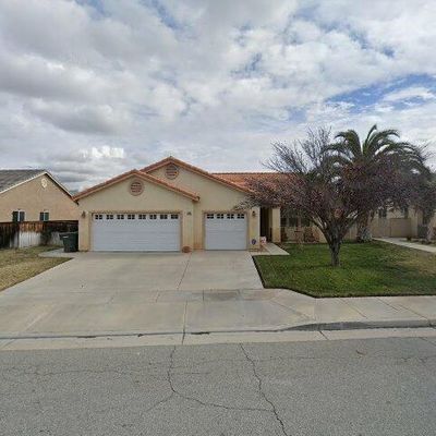 2143 Versailles St, San Jacinto, CA 92583