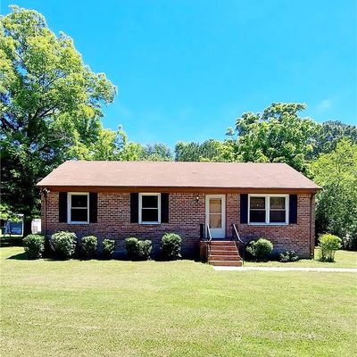 22115 Aurora St, Courtland, VA 23837