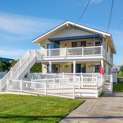 222 83 Rd St, Stone Harbor, NJ 08247