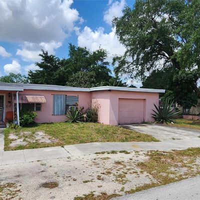 2301 Nw 152 Nd Ter, Opa Locka, FL 33054