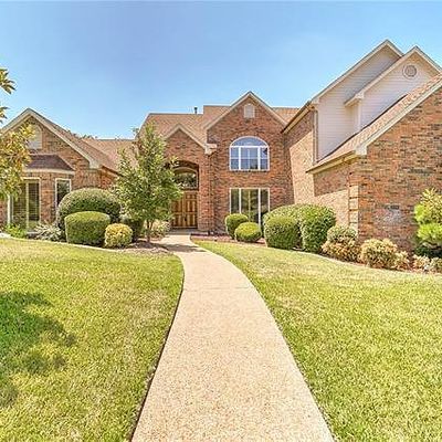 2306 Stone Bridge Dr, Arlington, TX 76006