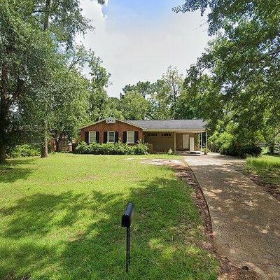 2314 Whispering Pines Rd, Albany, GA 31707