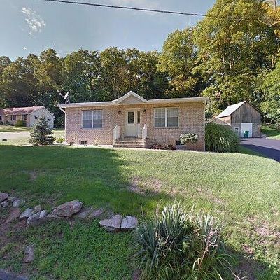 20 Summerfield Rd, Belvidere, NJ 07823