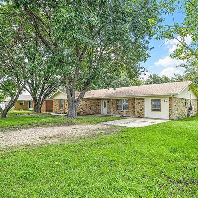 200 Rosemond Ln, Italy, TX 76651