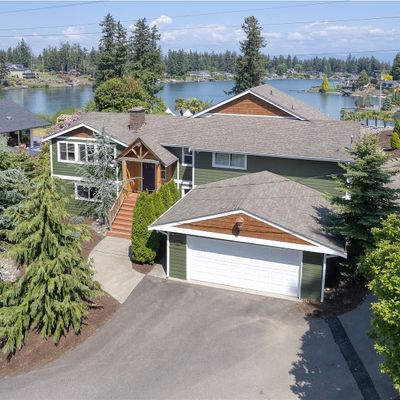 2009 Sumner Tapps Highway E, Lake Tapps, WA 98391