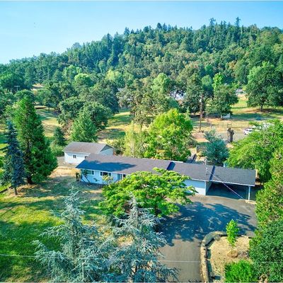 209 Bellwood Ln, Roseburg, OR 97471