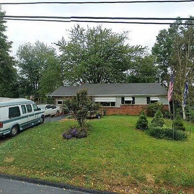 2690 Cape Horn Rd, Red Lion, PA 17356